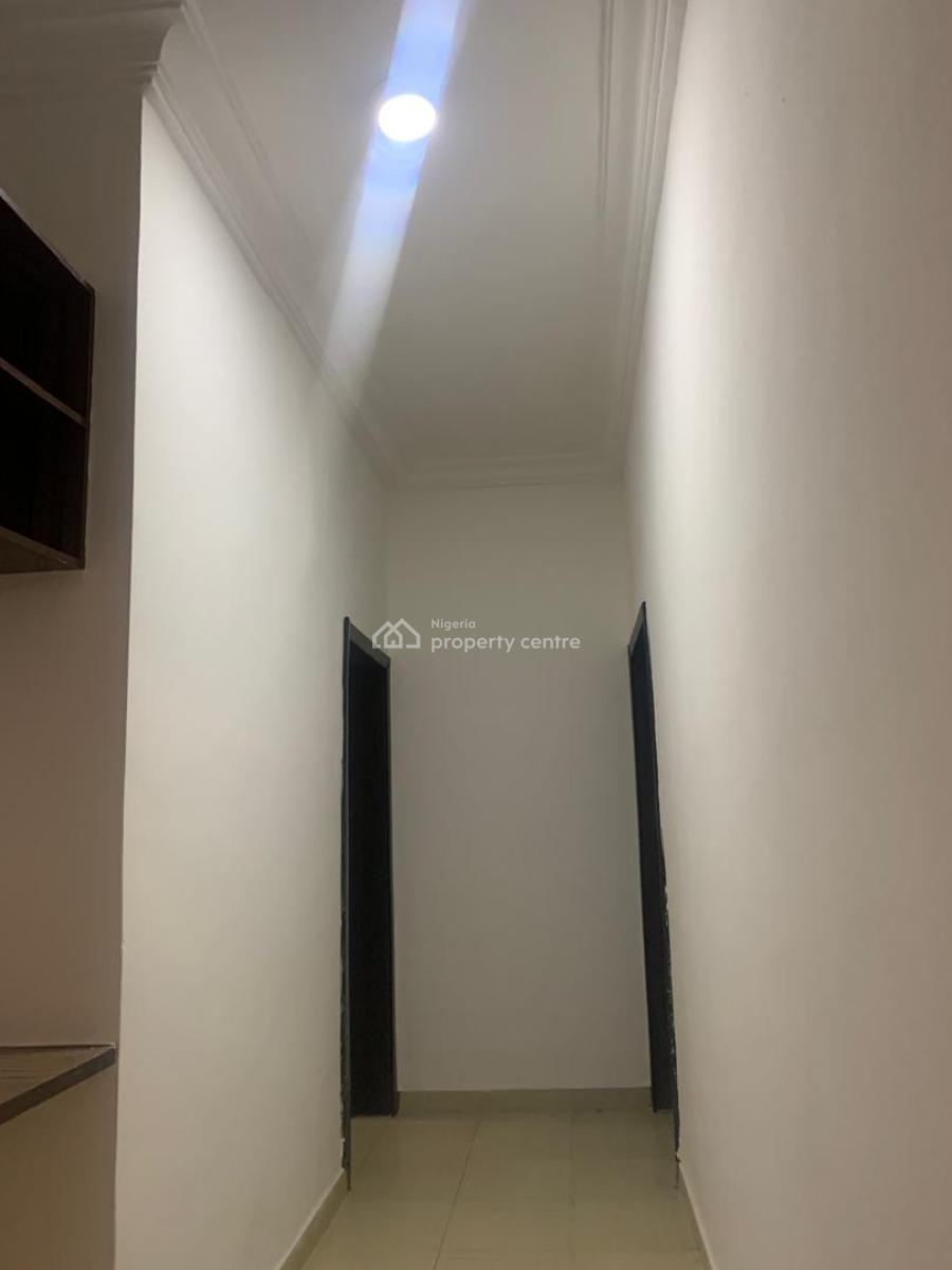 Recently Renovated 3 Bedroom Flat, Chevy View Estate, Chevron, Lekki, Lagos, House for Rent