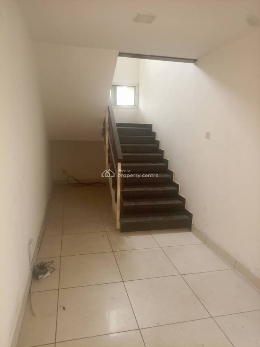 3 Bedroom Maisonette, Off Adeola Odeku, Lekki Phase 1, Lekki, Lagos, House for Rent