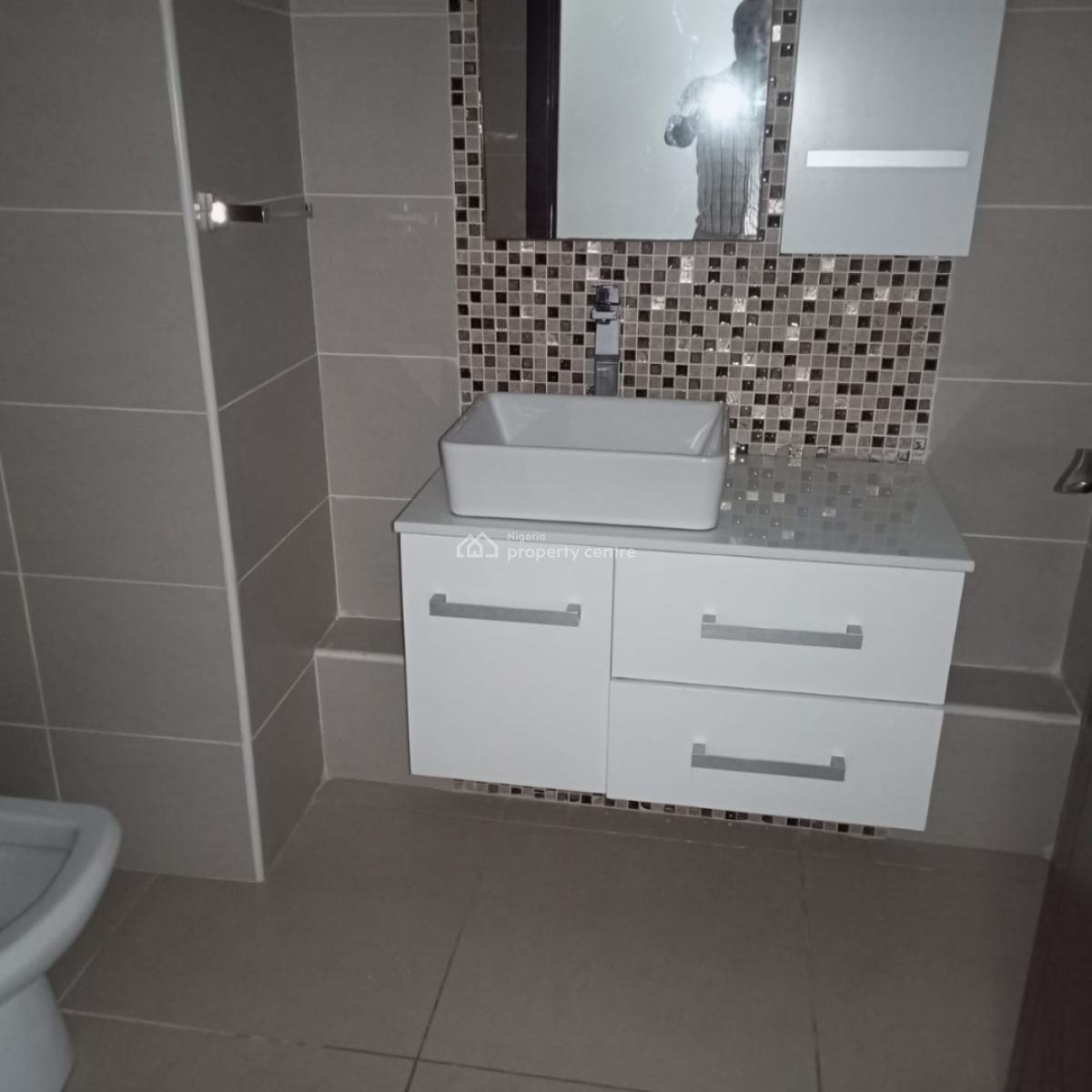 3 Bedrooms Furnished Apartment, Off Boudillon Road, Old Ikoyi, Ikoyi, Lagos, House for Rent