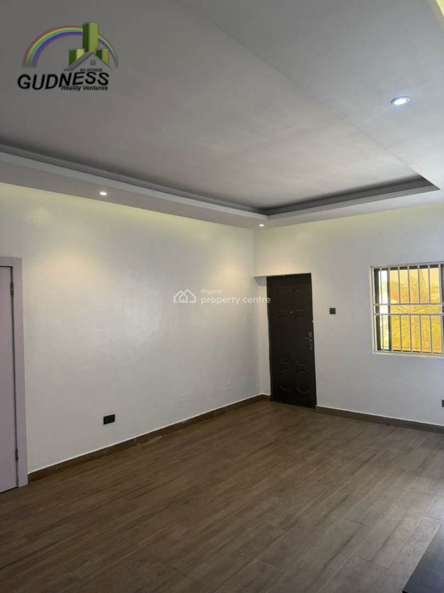 Serviced 3 Bedroom Flat, Off Admiralty Way, Lekki Phase 1, Lekki, Lagos, Flat / Apartment for Rent