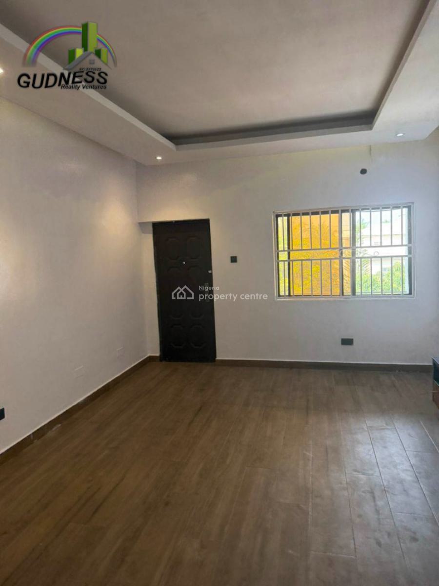 Serviced 3 Bedroom Flat, Off Admiralty Way, Lekki Phase 1, Lekki, Lagos, Flat / Apartment for Rent