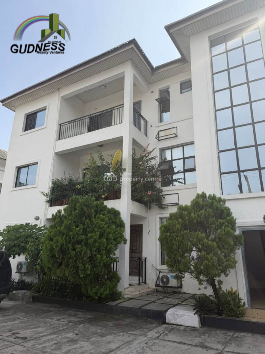 Serviced 3 Bedroom Flat, Off Admiralty Way, Lekki Phase 1, Lekki, Lagos, Flat / Apartment for Rent