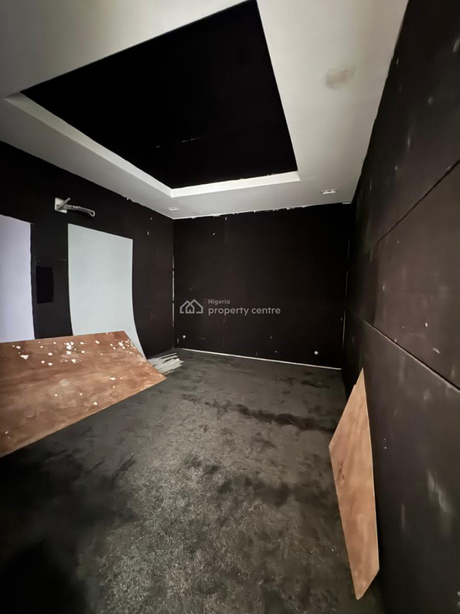 Gigantic Bedroom Fully Detached Duplex with Bq, Lekki Phase 1, Lekki, Lagos, Detached Duplex for Sale