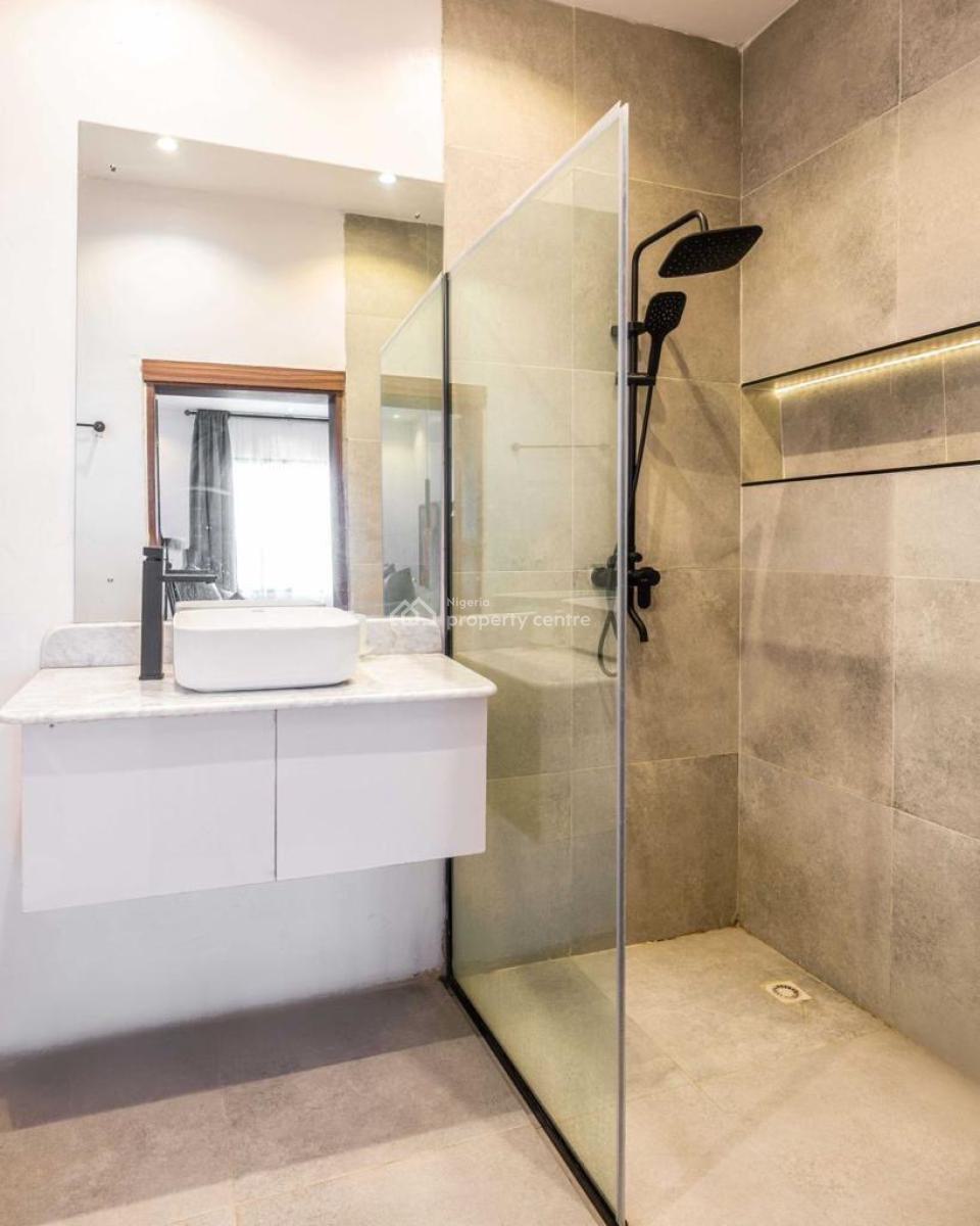 Cozy 3 Bedroom Apartment, Oniru, Victoria Island (vi), Lagos, Flat / Apartment Short Let