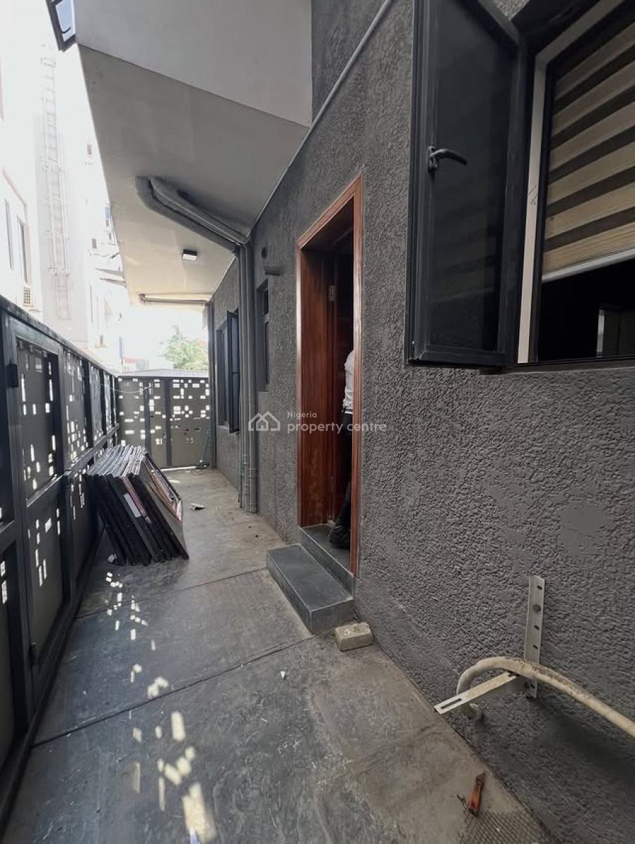Stunning 4 Bedroom Terrace Duplex with Bq, Lekki Phase 1, Lekki, Lagos, Terraced Duplex for Rent