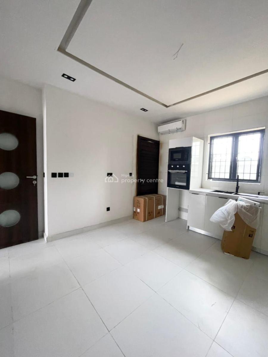 Luxury 4 Bedroom Duplex with Excellent Facilities, Lekki Phase 1, Lekki, Lagos, Terraced Duplex for Sale