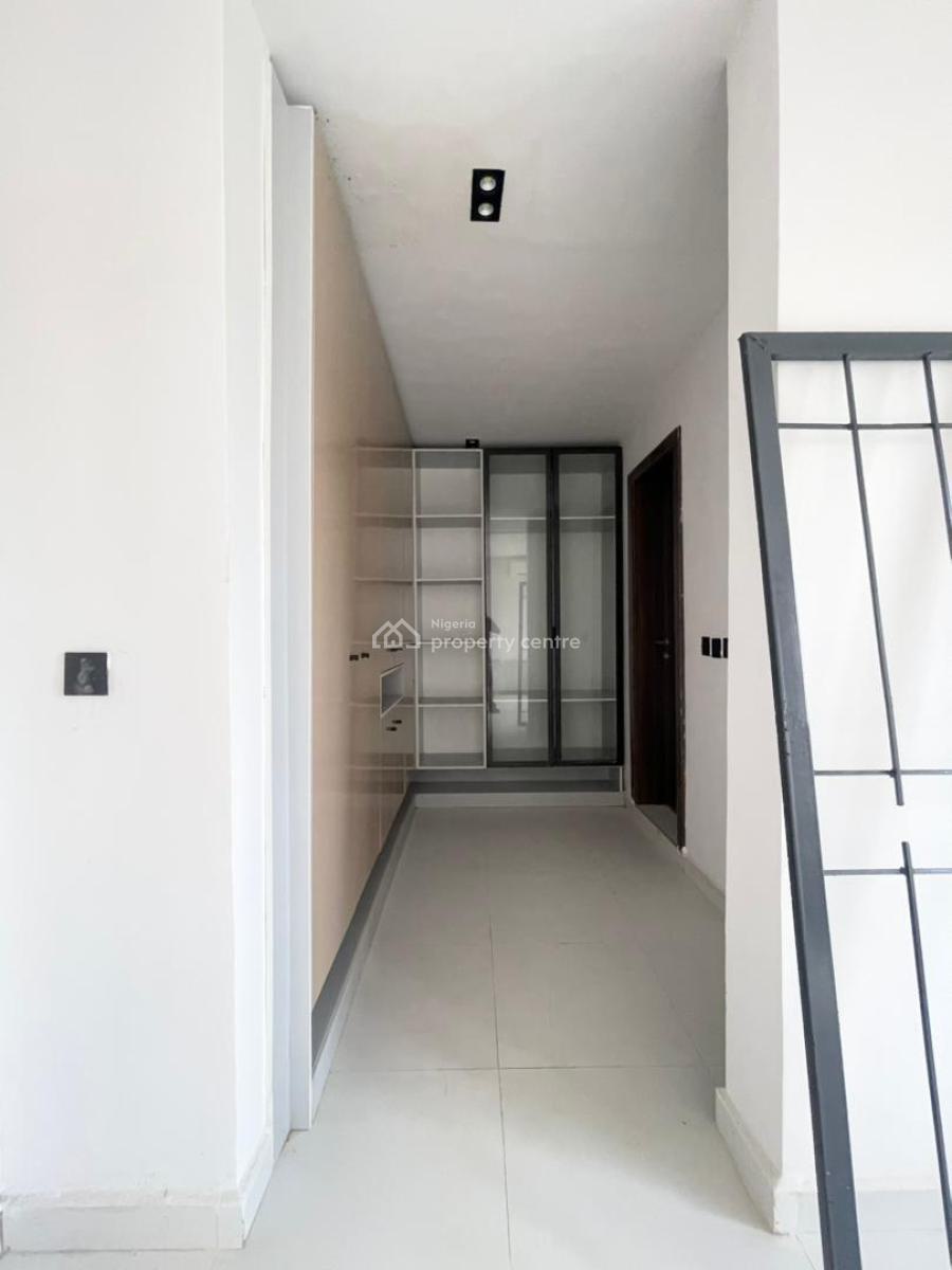 Luxury 4 Bedroom Duplex with Excellent Facilities, Lekki Phase 1, Lekki, Lagos, Terraced Duplex for Sale