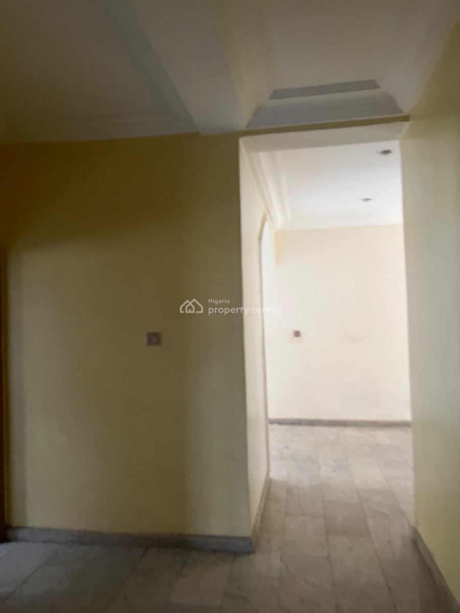 Nice 3 Bedroom Flat, with Study Room, 1st Floor & Ground Floor, Tarred Road, Jabi Main (tarred Road), Jabi, Abuja, Flat / Apartment for Rent