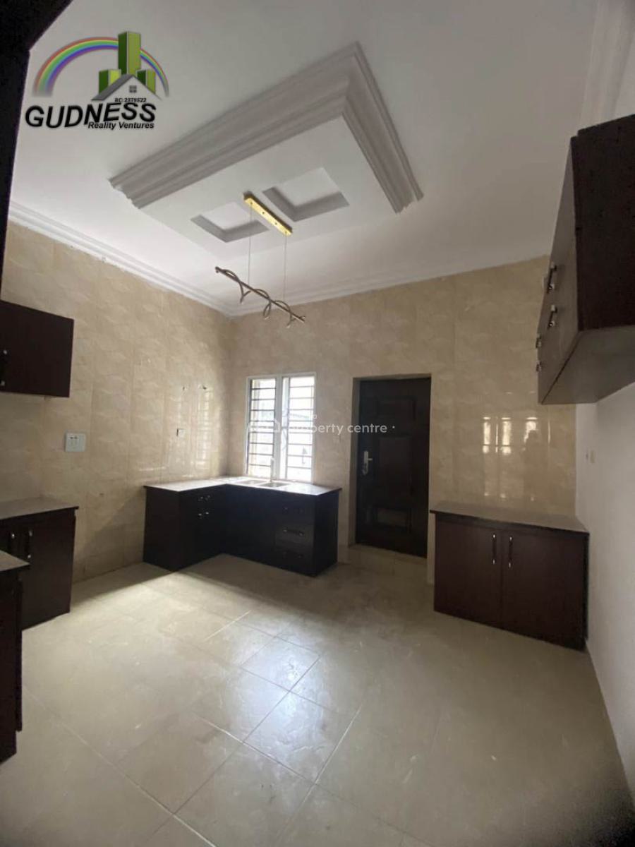 4 Bedroom Semi Detached Duplex with Bq, Ologolo, Lekki, Lagos, Semi-detached Duplex for Rent