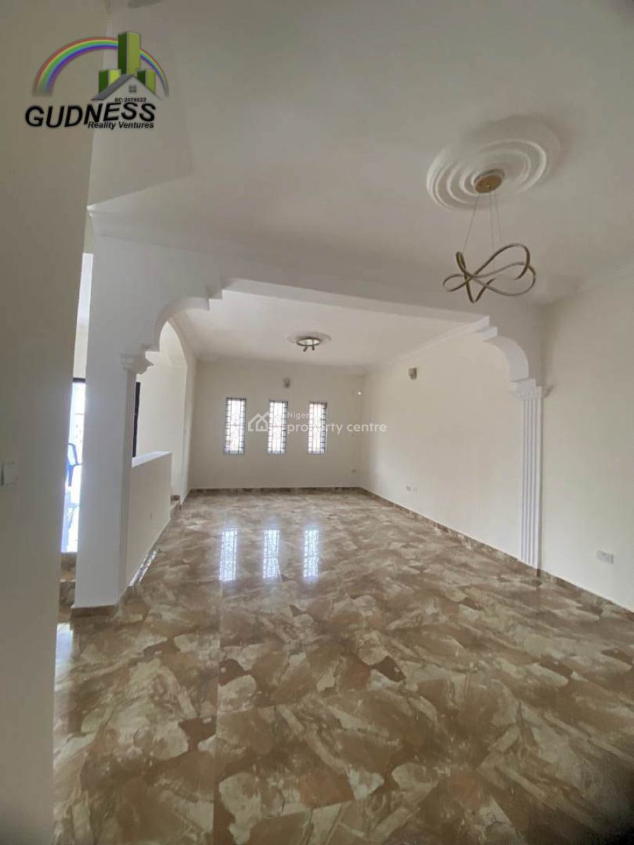 4 Bedroom Semi Detached Duplex with Bq, Ologolo, Lekki, Lagos, Semi-detached Duplex for Rent
