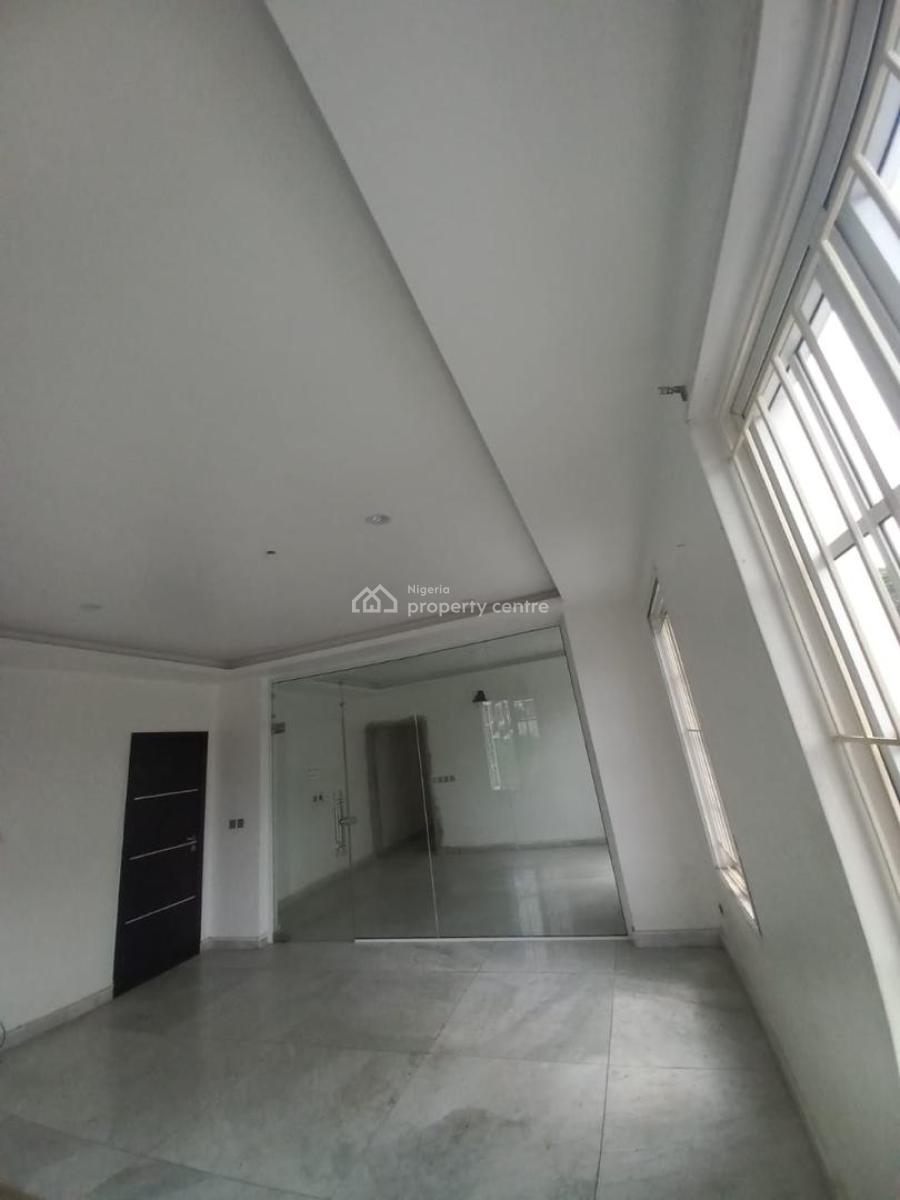Self Compound 6 Bedroom Fully Detached Duplex with 2 Rooms Bq, Ikoyi, Lagos, Detached Duplex for Rent