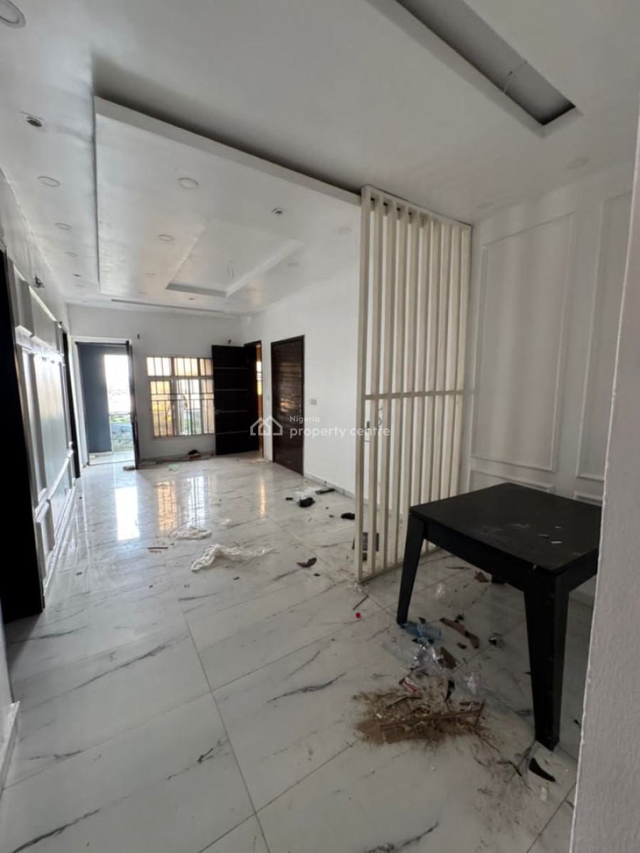 Self Serviced 3 Bedroom Flat with Spacious Kitchen, Ikate Elegushi, Lekki, Lagos, Flat / Apartment for Rent