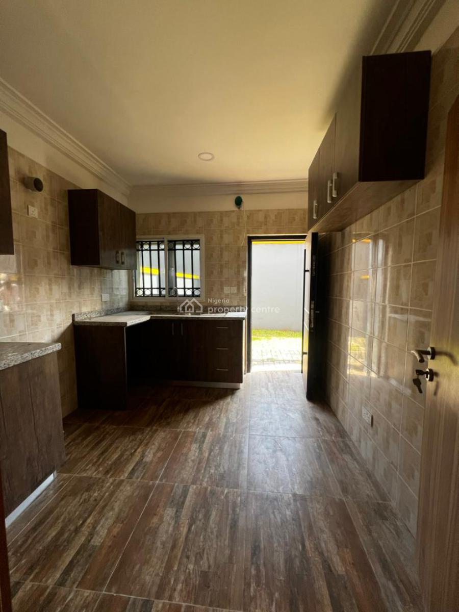 Exquisite 3 Bedrooms Terraced Duplex with Bq Pool, Ikate, Lekki Phase 1, Lekki, Lagos, Terraced Duplex for Rent