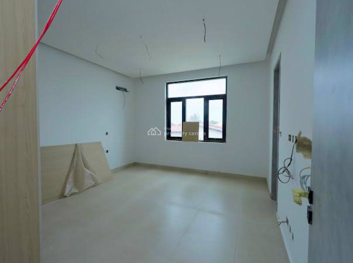 8 Unit of 3 Bedroom Apartment, Lekki Phase 1, Lekki, Lagos, Flat / Apartment for Sale