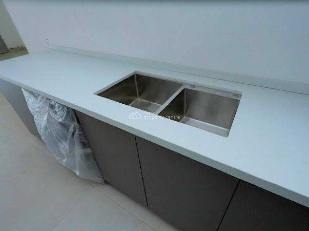 8 Unit of 3 Bedroom Apartment, Lekki Phase 1, Lekki, Lagos, Flat / Apartment for Sale