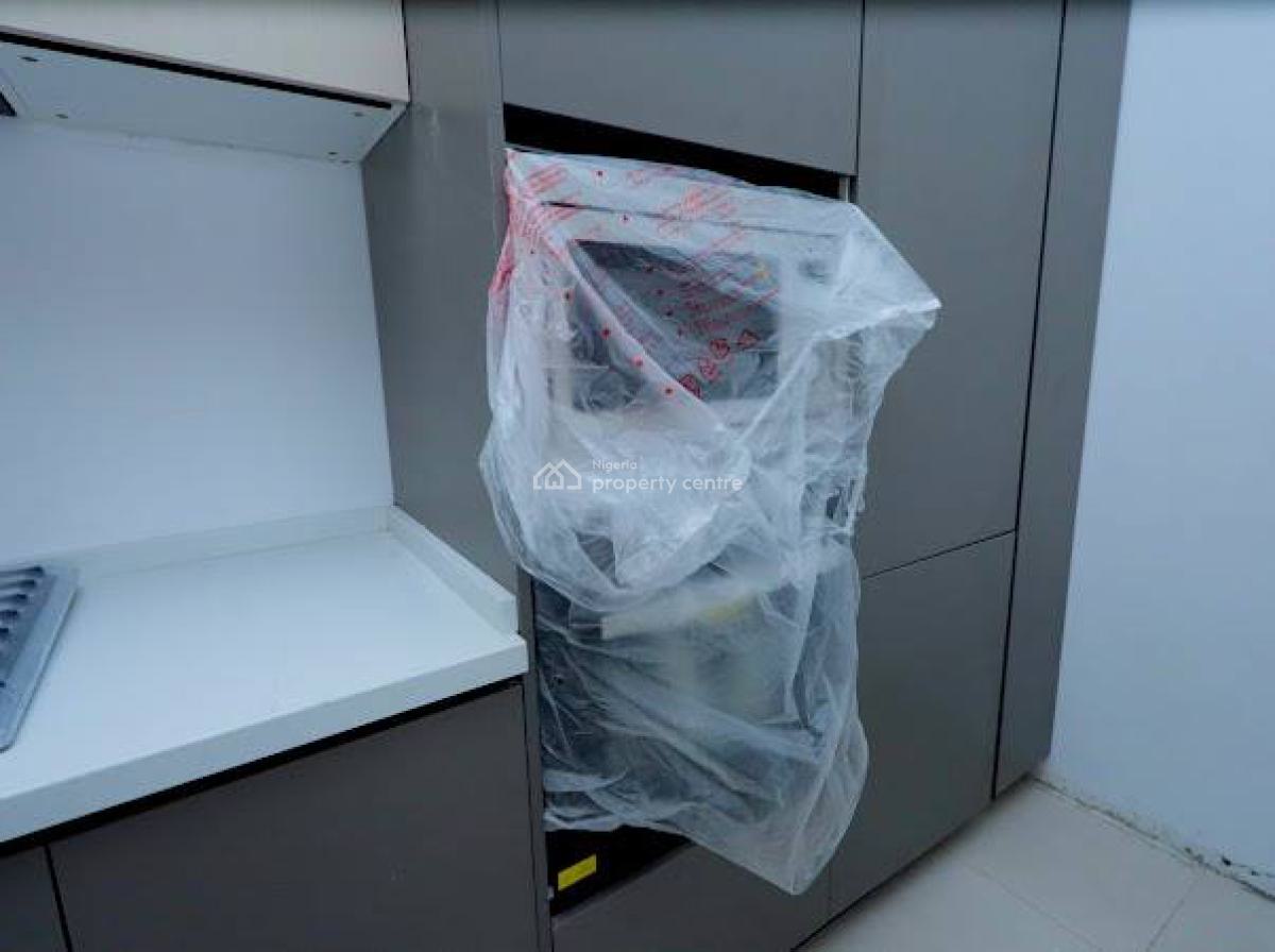 8 Unit of 3 Bedroom Apartment, Lekki Phase 1, Lekki, Lagos, Flat / Apartment for Sale