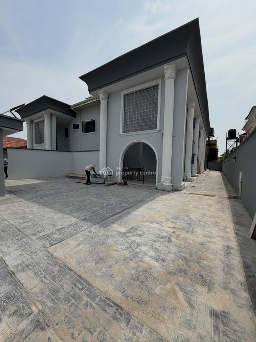 Lovely 3 Bedroom Terrace Duplex with Bq, Lekki Phase 1, Lekki, Lagos, Terraced Duplex for Rent
