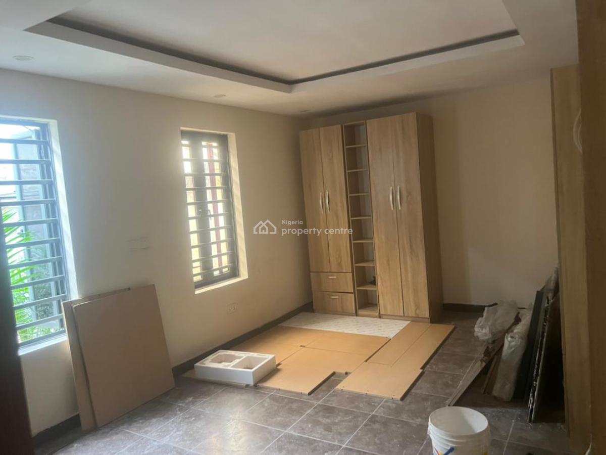Spacious 3 Bedroom Apartment, Ikoyi, Lagos, Flat / Apartment for Rent