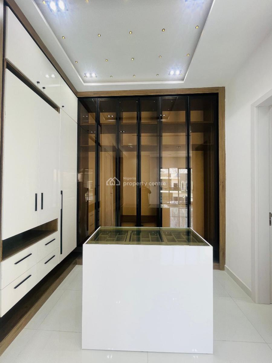 Lovely Built 5 Bedrooms Fully Detached Duplex Plus Bq with Range of Feature, Lekki, Lagos, House for Sale