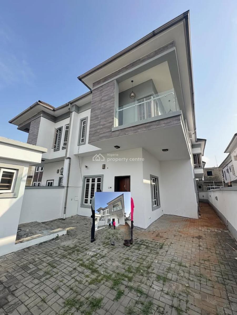 Lovely 4 Bedroom Semi Detached Duplex with Bq, Ologolo, Lekki, Lagos, Semi-detached Duplex for Rent