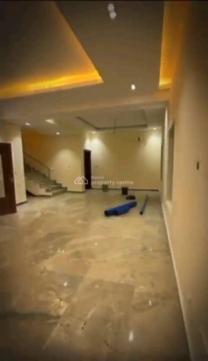 Newly Built and Tastefully Finished 5bedroom Semi Detached Duplex, Guzape District, Abuja, Semi-detached Duplex for Rent