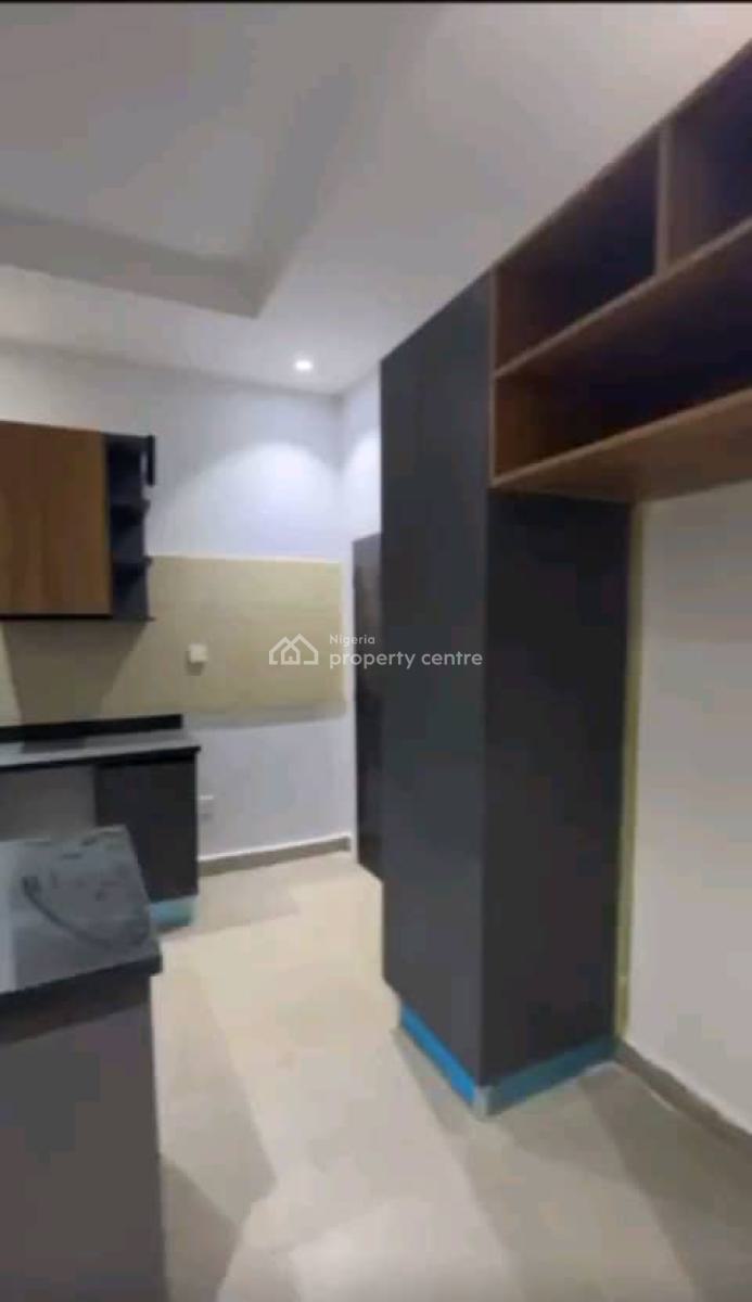 Newly Built and Tastefully Finished 5bedroom Semi Detached Duplex, Guzape District, Abuja, Semi-detached Duplex for Rent