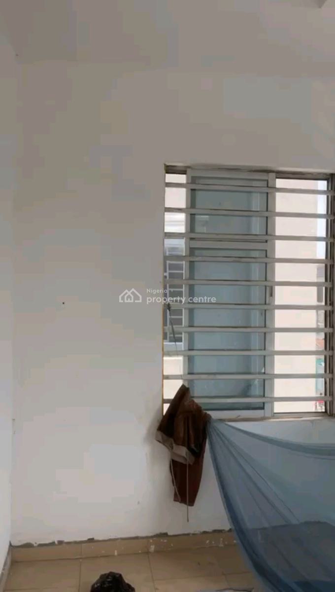 Standard and Executive Mini Flat, Adekunle, Yaba, Lagos, Mini Flat (room and Parlour) for Rent