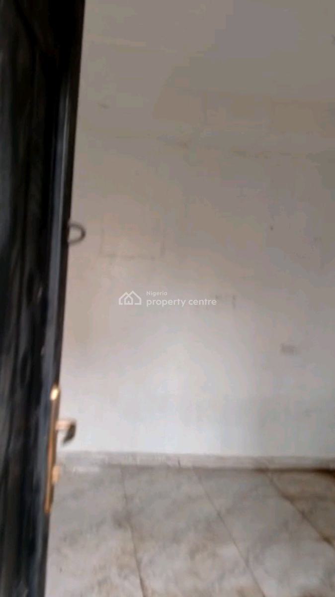 Standard and Executive Room Self Contain, Sabo, Yaba, Lagos, Self Contain (single Rooms) for Rent