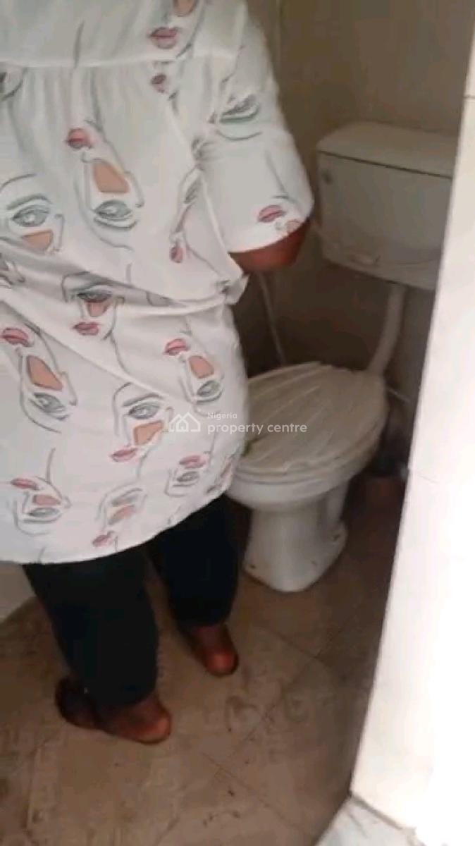 Standard and Executive Room Self Contain, Sabo, Yaba, Lagos, Self Contain (single Rooms) for Rent