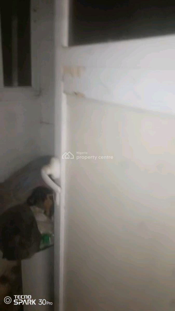 Standard  and Luxury 2 Bedroom Flat, Adekunle, Yaba, Lagos, Flat / Apartment for Rent