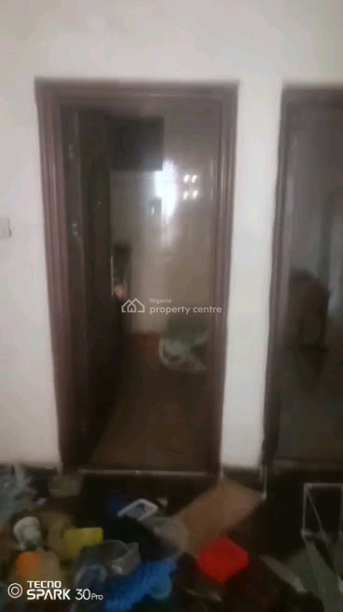 Standard  and Luxury 2 Bedroom Flat, Adekunle, Yaba, Lagos, Flat / Apartment for Rent