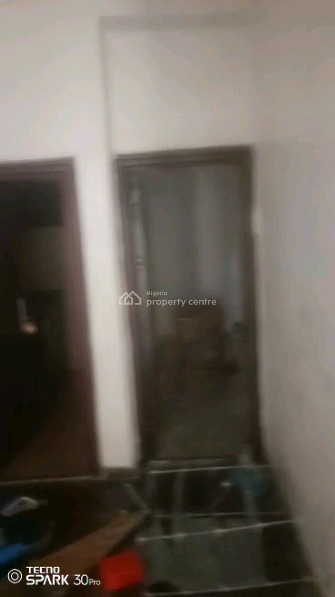 Standard  and Luxury 2 Bedroom Flat, Adekunle, Yaba, Lagos, Flat / Apartment for Rent