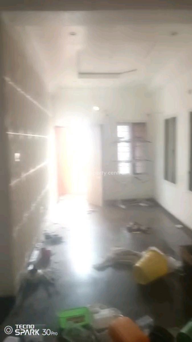 Standard  and Luxury 2 Bedroom Flat, Adekunle, Yaba, Lagos, Flat / Apartment for Rent