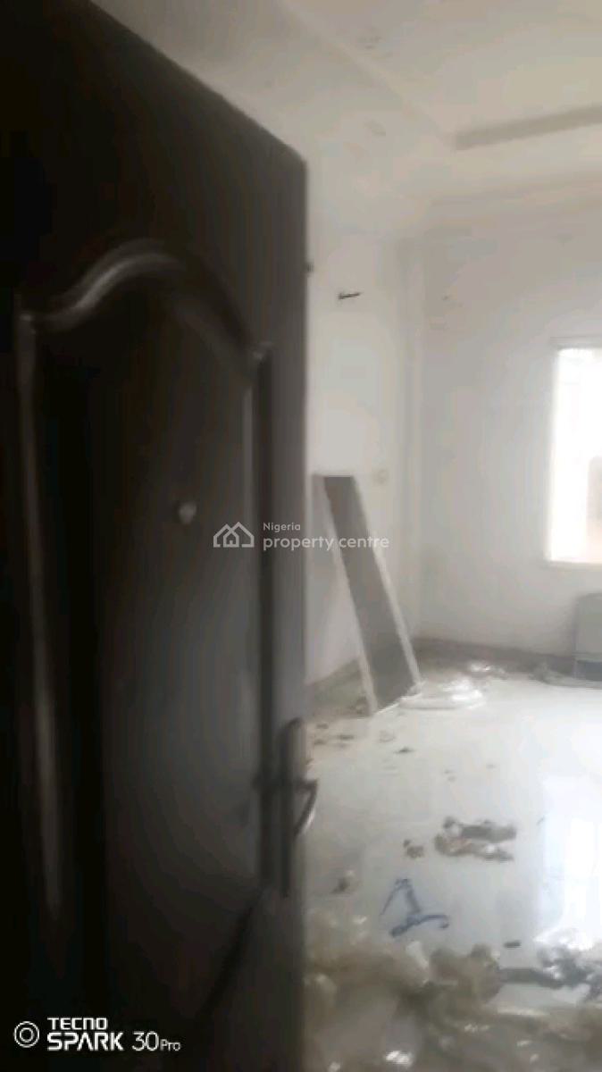 Standard  and Luxury 2 Bedroom Flat, Adekunle, Yaba, Lagos, Flat / Apartment for Rent