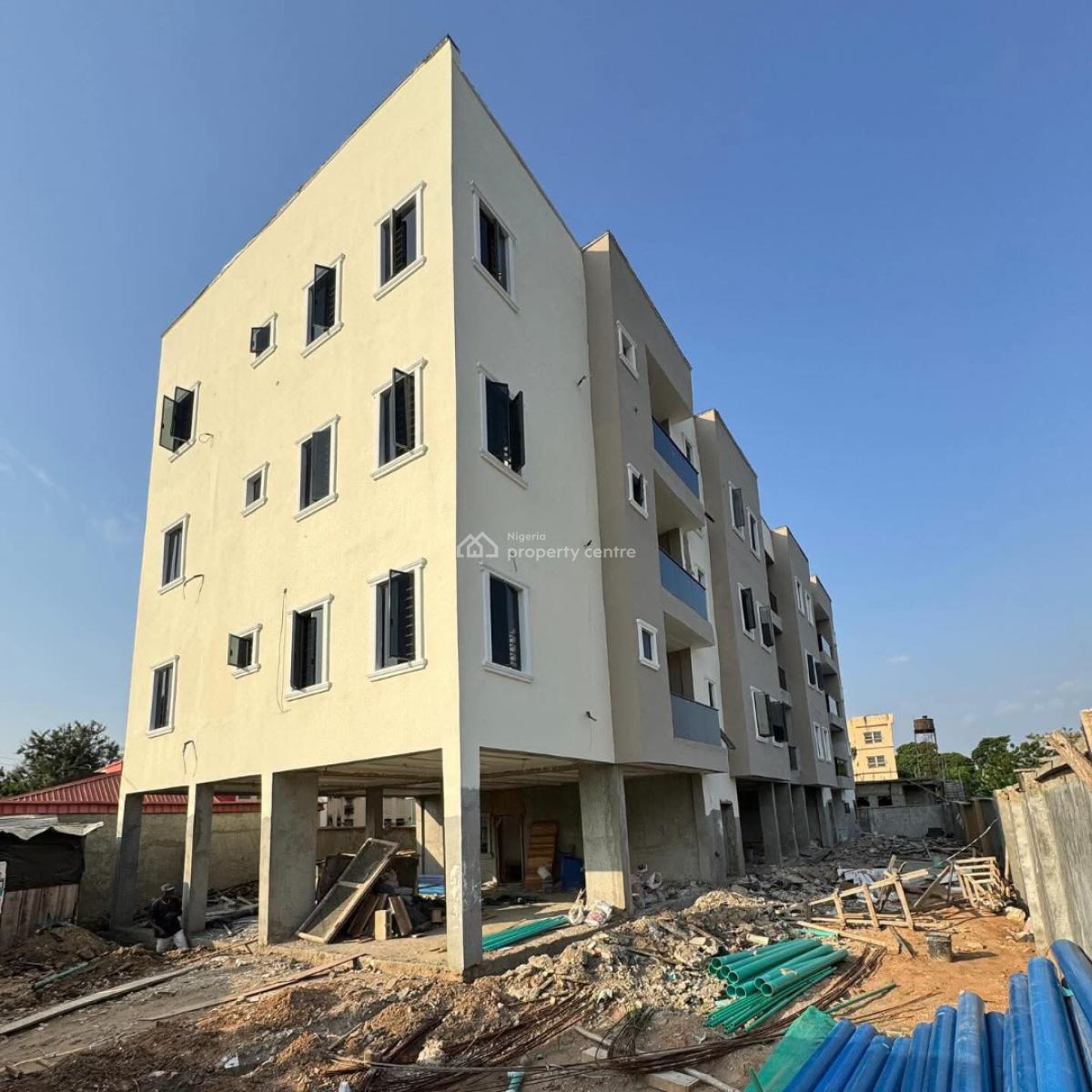 Lovely 2bedroom with Open and Close Plan Kitchen, Yaba, Lagos, Flat / Apartment for Sale