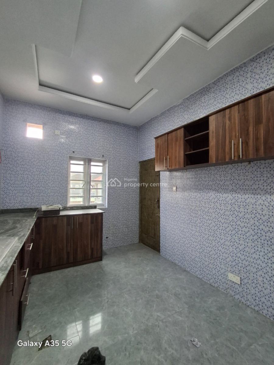 Spacious 2 Bedroom Flat, Vintage Estate, Ajah, Lagos, Flat / Apartment for Rent