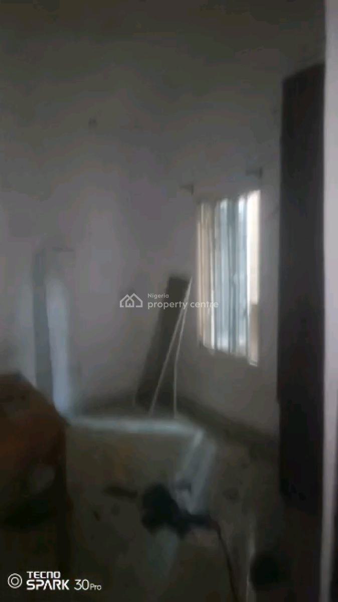 Standard and Luxury 2 Bedroom Flat, Adekunle, Yaba, Lagos, Flat / Apartment for Rent