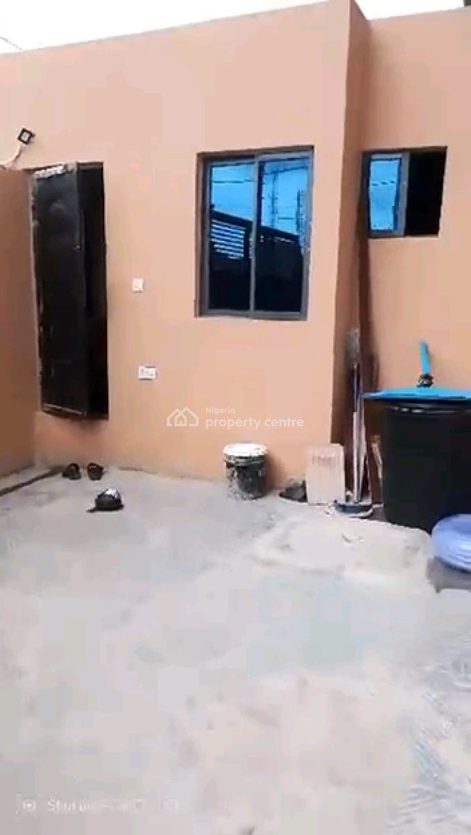 Neatly and Standard Miniflat, Adeniyi Street, Shomolu, Lagos, Mini Flat (room and Parlour) for Rent