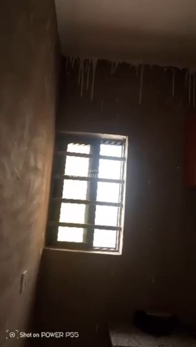 Neatly and Standard Miniflat, Adeniyi Street, Shomolu, Lagos, Mini Flat (room and Parlour) for Rent