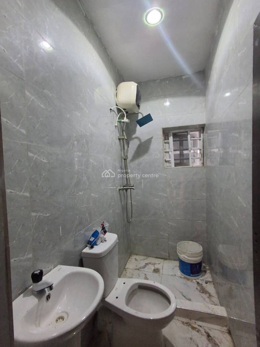 Very Clean and Spacious 2 Bedroom Apartment, Badore, Ajah, Lagos, Flat / Apartment for Rent