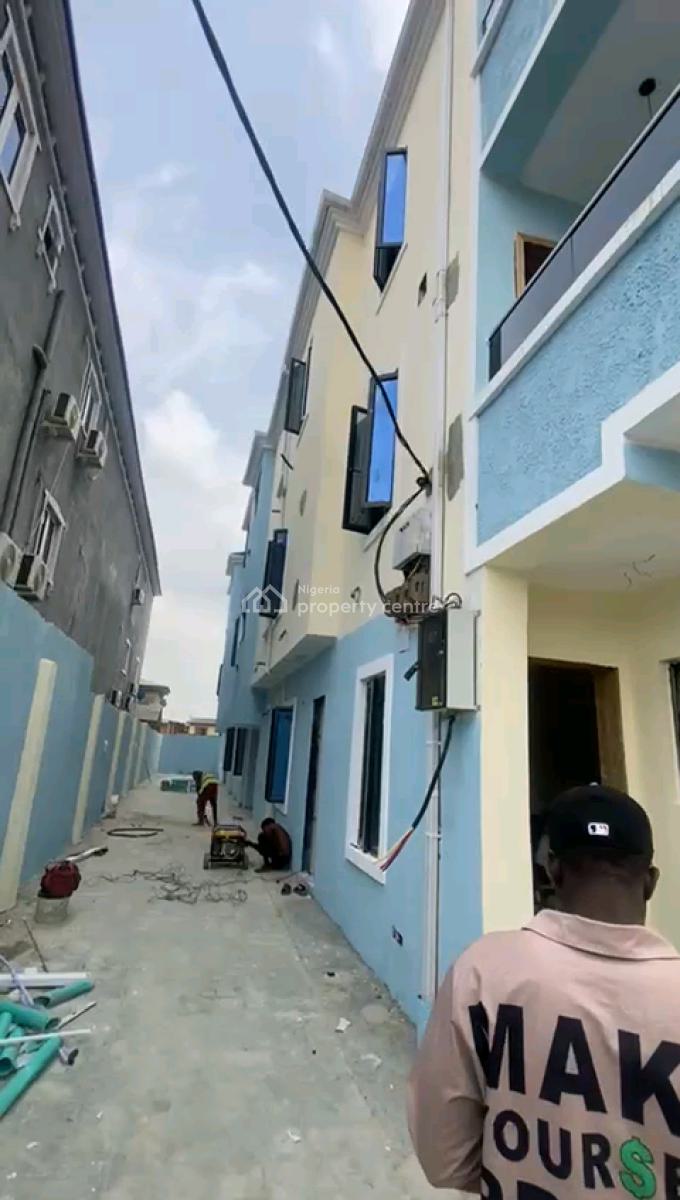 7 Nos of Newly Built Decent Spacious Mini Upflat, Kiniunifa Street, Sawmil, Gbagada, Lagos, Mini Flat (room and Parlour) for Rent