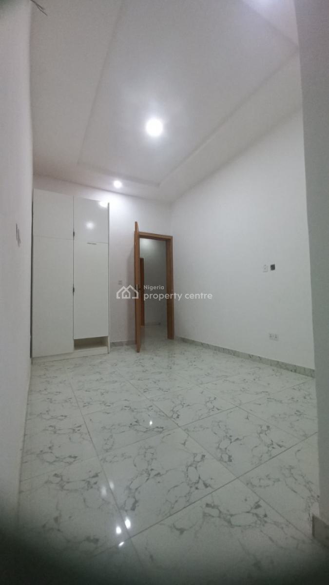 Big Room Upstairs in a Shared Apartment, Harris Drive Vgc, Ajah, Lagos, Self Contain (single Rooms) for Rent