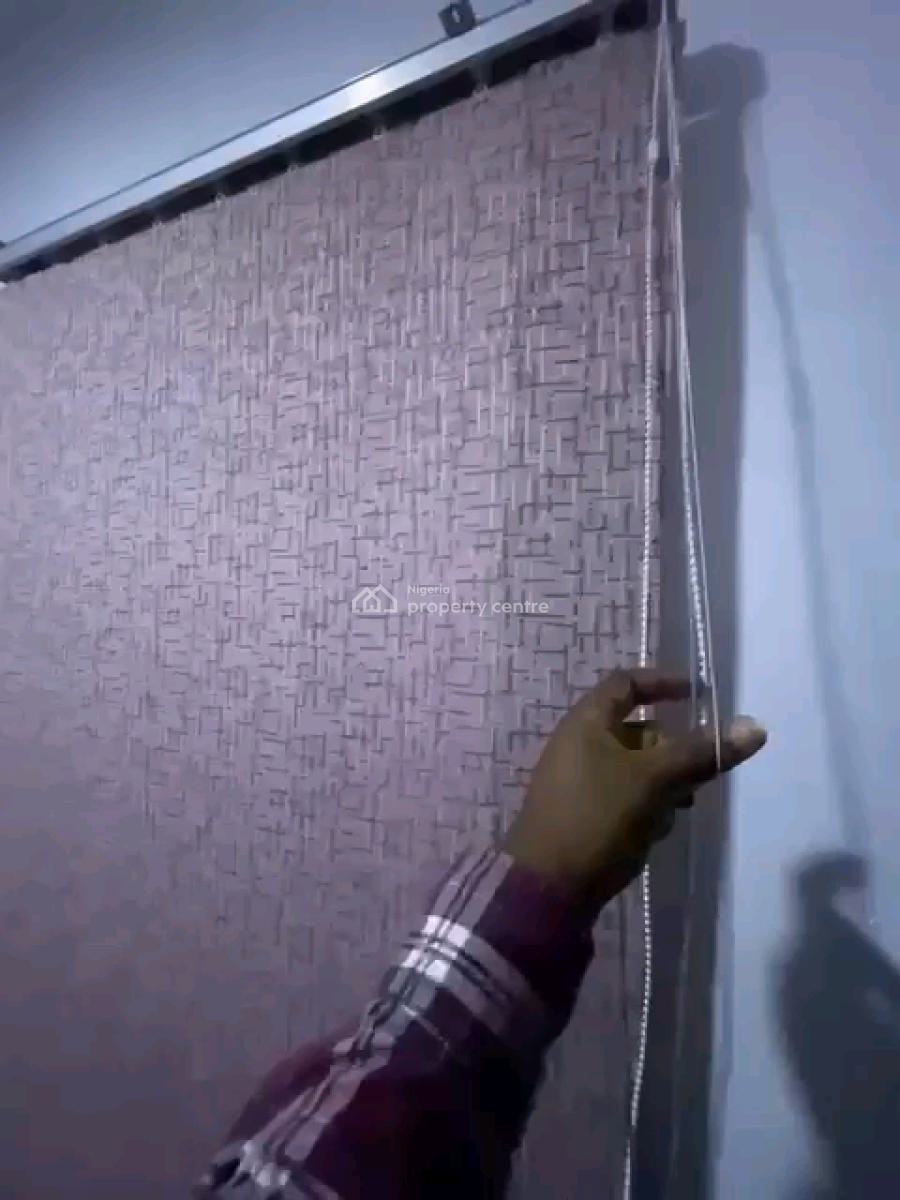 a Neatly Used and Decent Studio Apartment, Groundfloor with Private, Onofowokan Street, Fola Agoro, Yaba, Lagos, Self Contain (single Rooms) for Rent