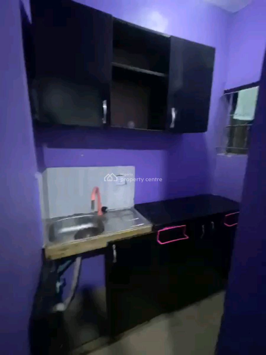 a Neatly Used and Decent Studio Apartment, Groundfloor with Private, Onofowokan Street, Fola Agoro, Yaba, Lagos, Self Contain (single Rooms) for Rent