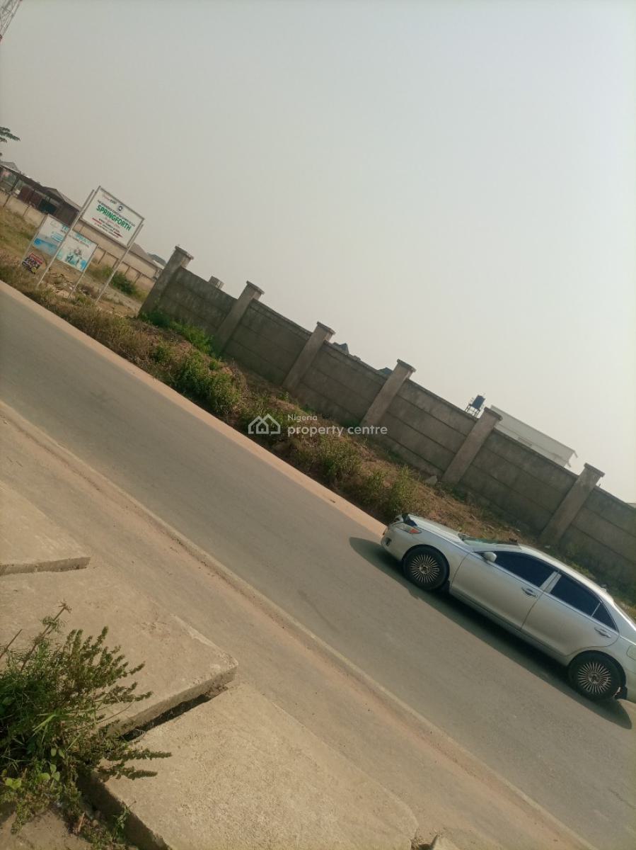 Commercial Plot on Tared Road,, Beside Coca-cola Depot, After Amac Market, Lugbe Crd Layout, Lugbe District, Abuja, Land for Sale