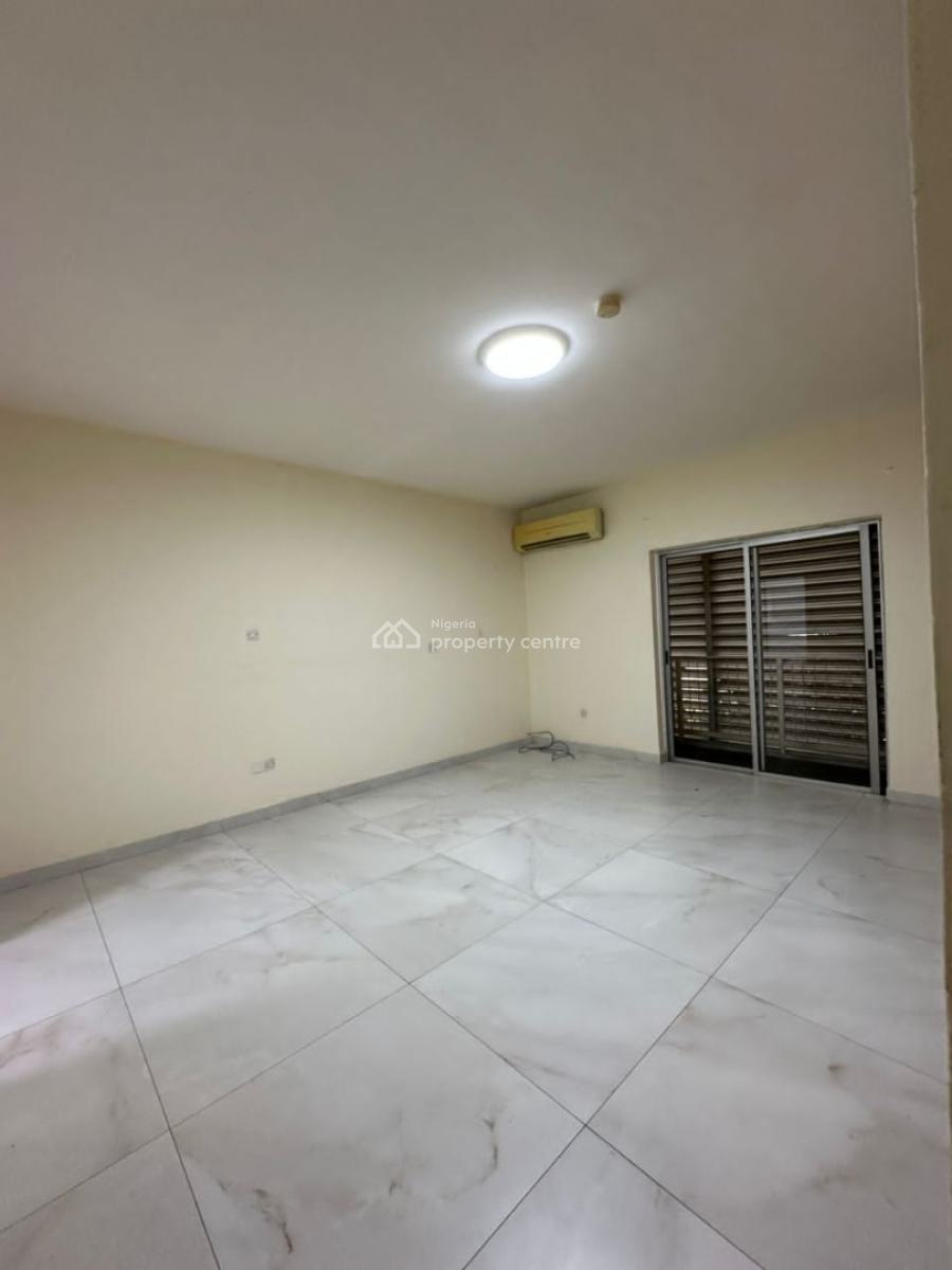 Fully Serviced and Spacious 4 Bedroom Terrace with a Room Bq, Old Ikoyi, Ikoyi, Lagos, Terraced Duplex for Rent