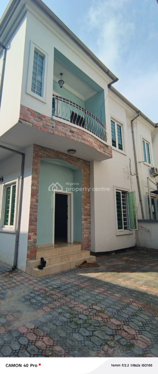 Standard and Well Maintained 4 Bedrooms Duplex, Osapa London, Osapa, Lekki, Lagos, Semi-detached Duplex for Rent
