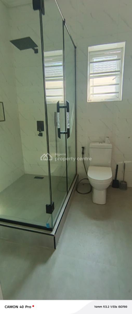Standard and Well Maintained 4 Bedrooms Duplex, Osapa London, Osapa, Lekki, Lagos, Semi-detached Duplex for Rent