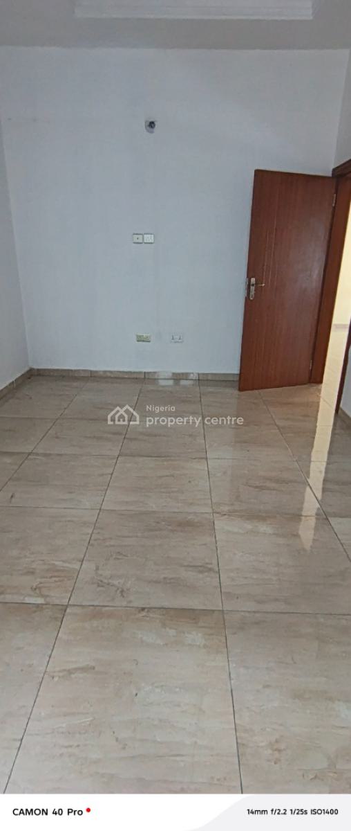 Standard and Well Maintained 4 Bedrooms Duplex, Osapa London, Osapa, Lekki, Lagos, Semi-detached Duplex for Rent