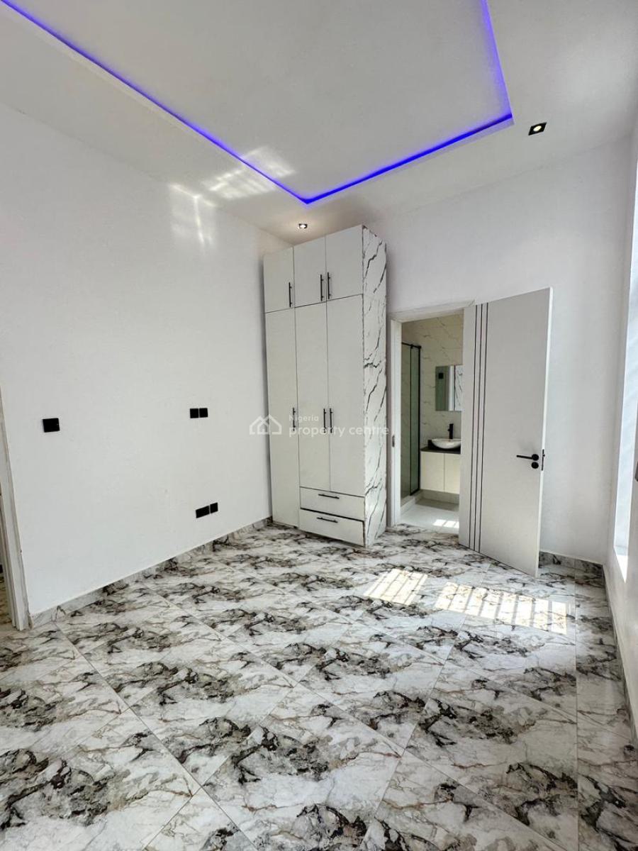 Exquisite Luxury Spacious 4 Bedroom Semi-detached Duplex with Bq, Lekki, Lagos, Semi-detached Duplex for Sale